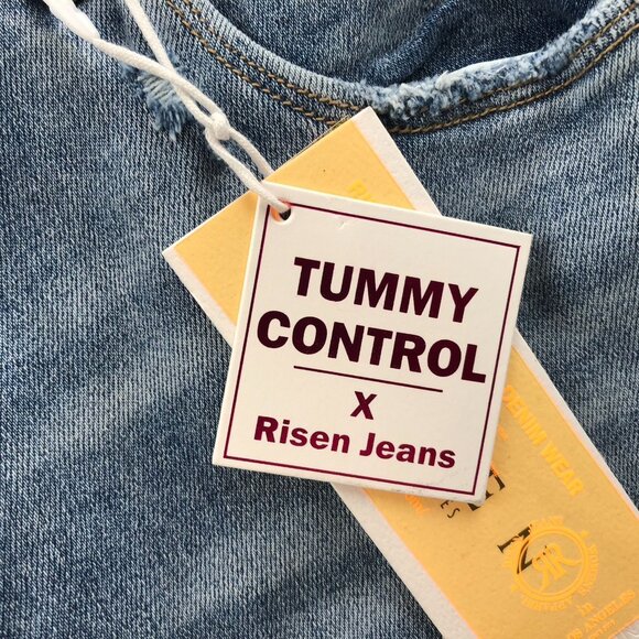 NWT Risen Women Whitney Jeans Size 3XL Light Wash Wide Leg Distressed Blue Denim - Picture 9 of 16